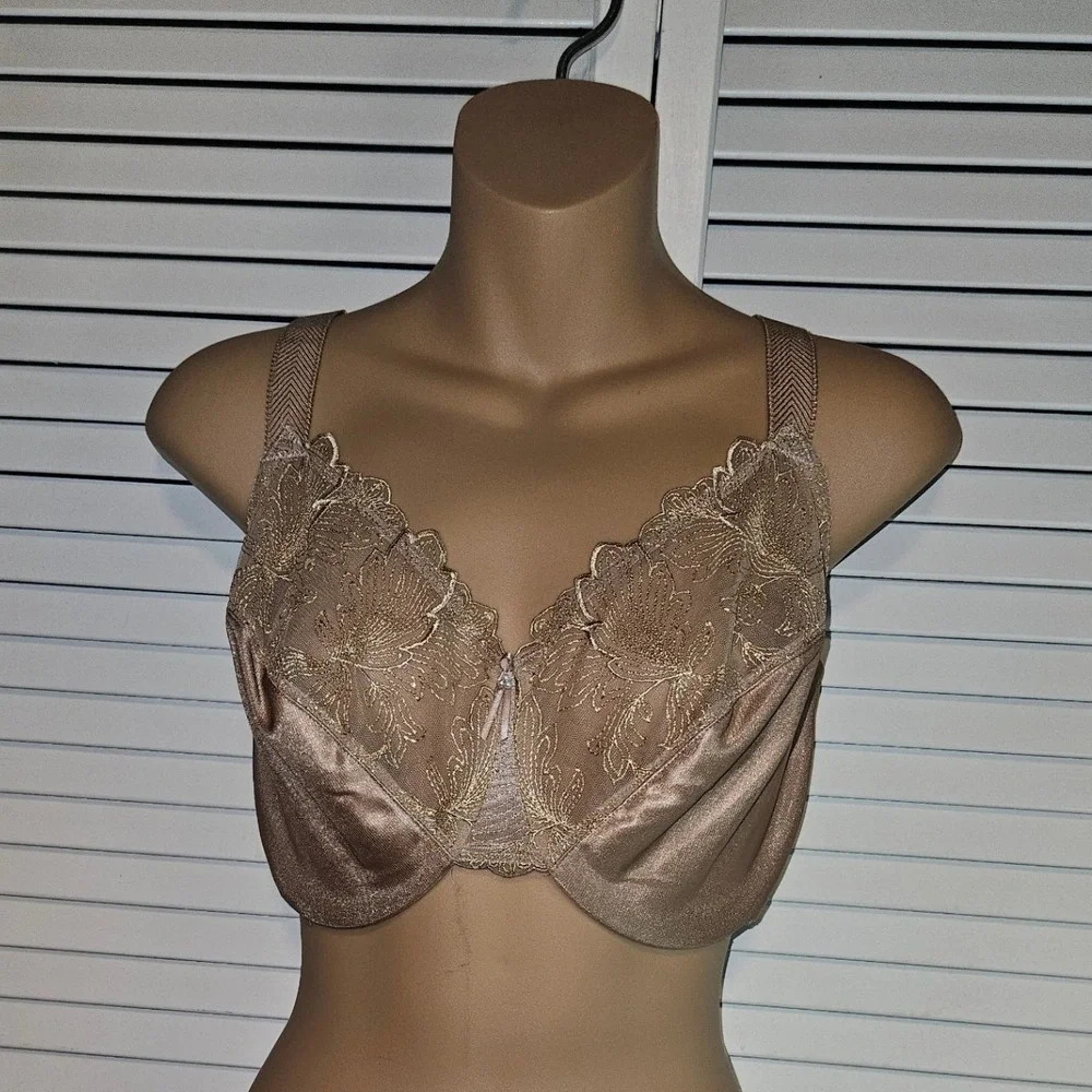 Wacoal Retro Chic Full Figure Underwire Bra 34H Tan Nude Floral Lace 857361
